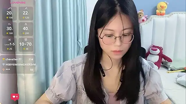 Luna-666: онлайн-секс-чат