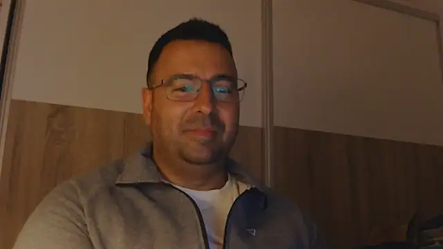 Show de VanillaTime78-Jorge na webcam