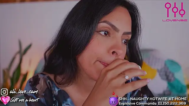 Živý XXX chat Ali-love-hotwife