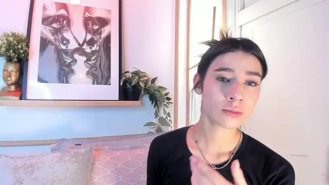 Nanami_: διαδικτυακό σόου στην κάμερα