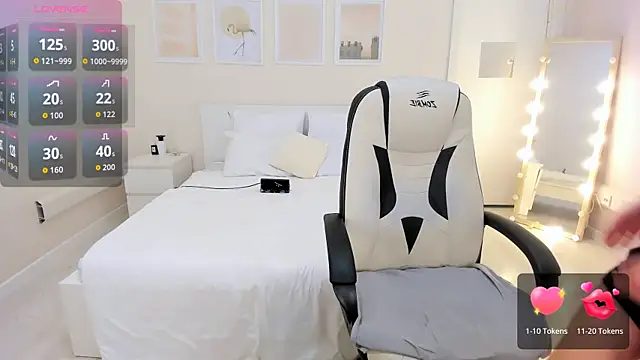 HelenaRegal Show Webcam