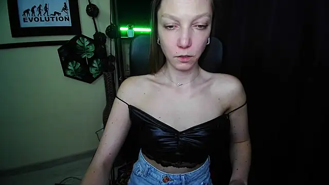 Chat +18 de EmillyPlay ao vivo