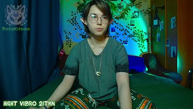 TrickyKitsune Live XXX-Chat