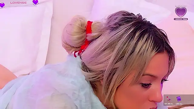 แชท XXX สดของ AriannaSins