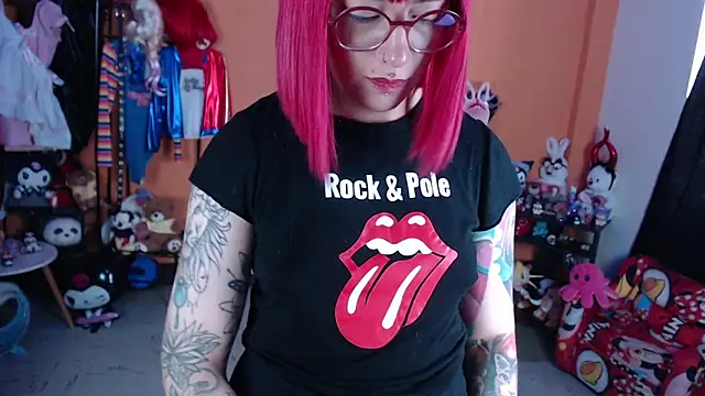 MissMiia2 élő XXX-chatje