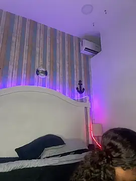 MichaelaCox – Naživo XXX chat