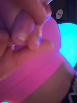 F3ckd0lllucyn Webbikameraesitys