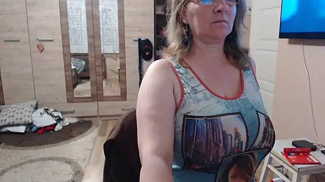 Elza01 Chat XXX live