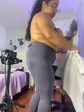 samatha_collins live XXX chat