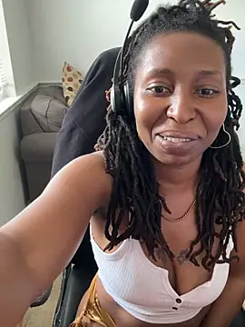 LeyaHoneybunsn Live XXX chat