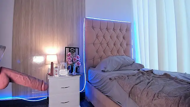 Maddyluxe webkamerás műsora