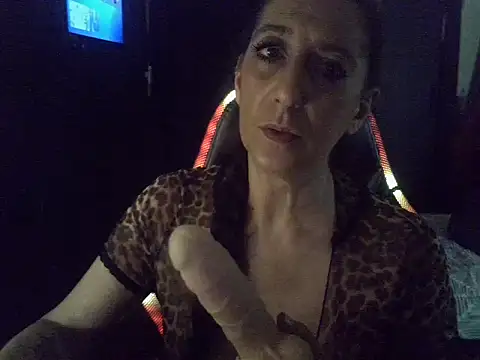 la-fee-pas-chier's Live XXX Chat