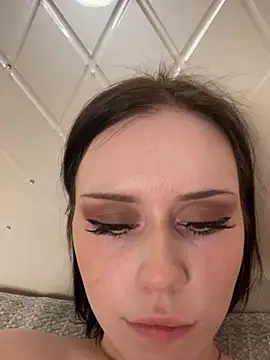 AraiKimikon Webbikameraesitys