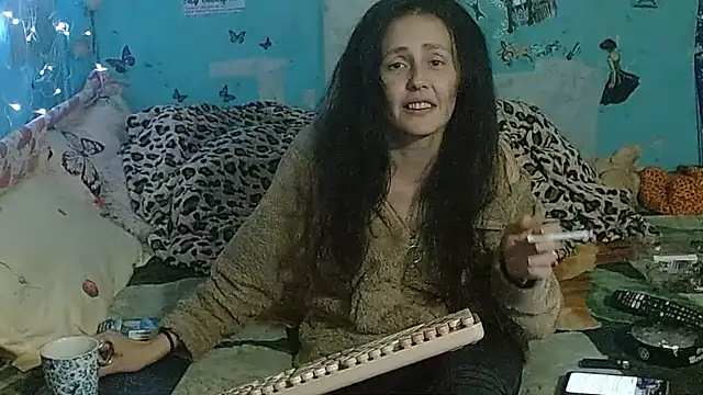 Chatroom XXX en direct de brighteyes77