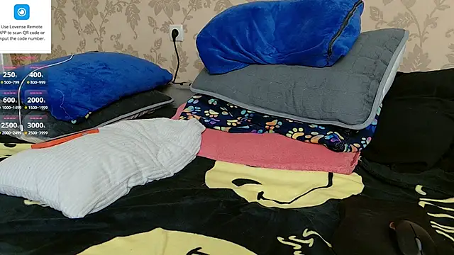 Show modela MartinBrandon na web-kameri