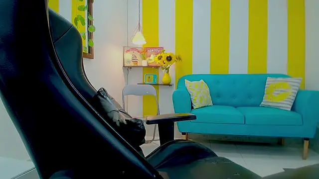 _alina_9 Adlı Modelin Canlı XXX Sohbeti