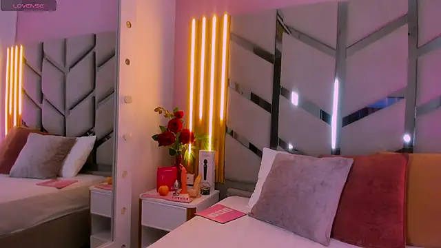 Samantha-Pardo Live XXX-chat