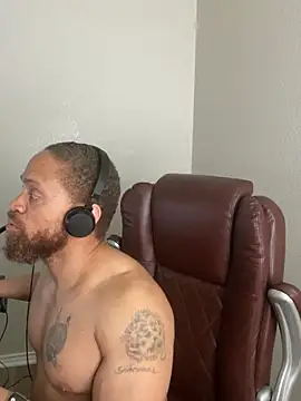 دردشة Fathero1time الجنسية المباشرة