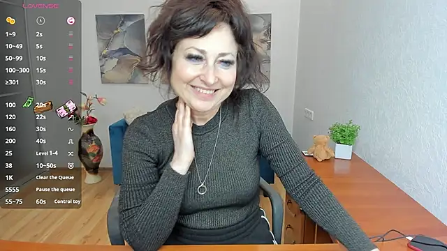 Erica_Edmonton Live XXX-Chat