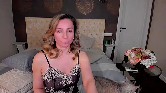 AllisonWilliams élő XXX-chatje