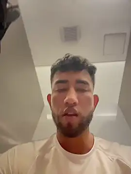 โชว์เว็บแคมของ liam_bronw