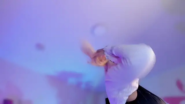 YariRose Chat XXX in diretta