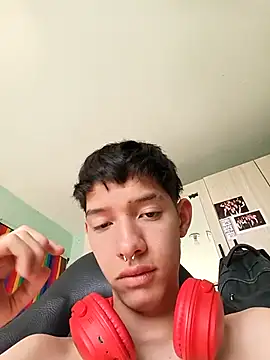 heyy_noah11 Adlı Modelin Web Kamerası Şovu