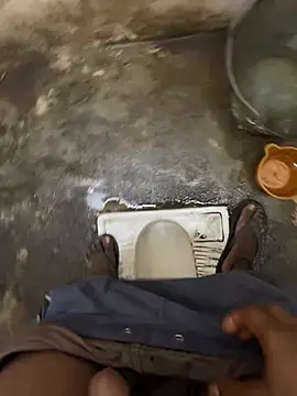 tamilpaiyan000 Adlı Modelin Canlı XXX Sohbeti