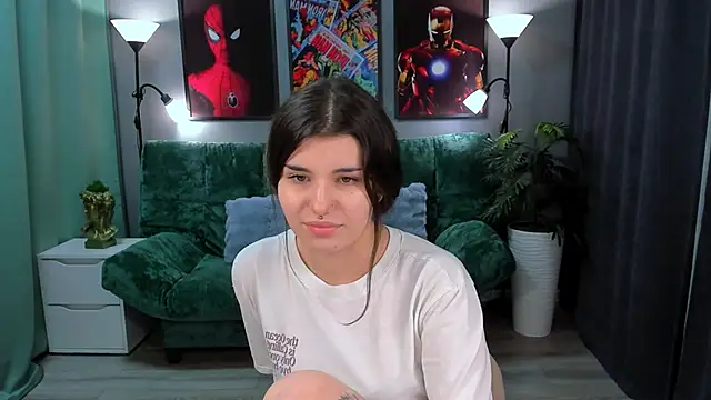 AnoraDark Adlı Modelin Canlı XXX Sohbeti