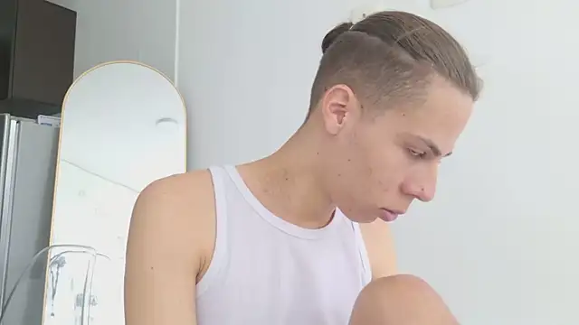 grey___27のウェブカメラショー