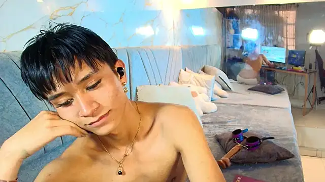 cococumps: вебкам-шоу