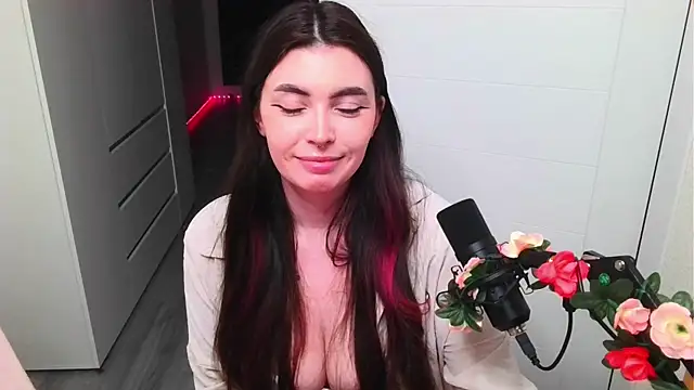 XXX chat uživo modela peachyness