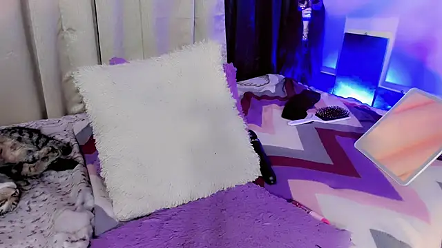 lesly_xxのウェブカメラショー