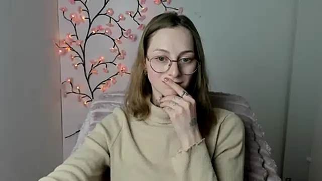 Esmi_Winter 라이브 XXX 채팅