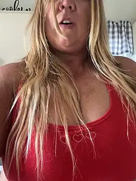 JESS_LOVES Chat XXX in diretta