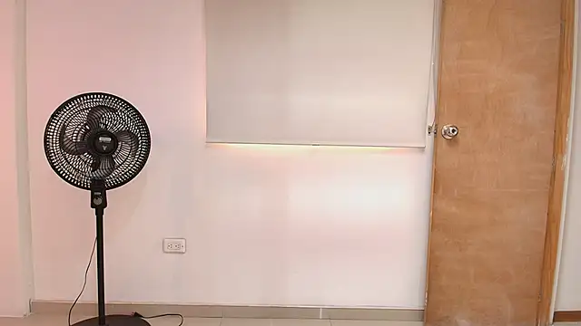 Dakota_Megan_69 Webcam-Show