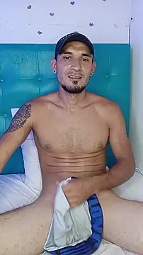 Chatroom XXX en direct de junior_men22