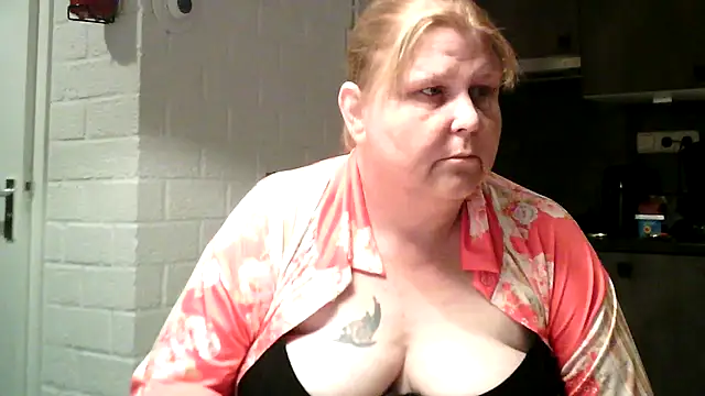 Sylviastar46 Pertunjukan Webcam