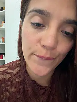 lara_beker's Webcam Show