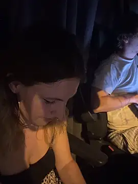 Онлайн чат XXX ancouple90s