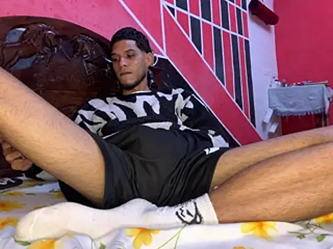 Вебкам-шоу tanned_boy