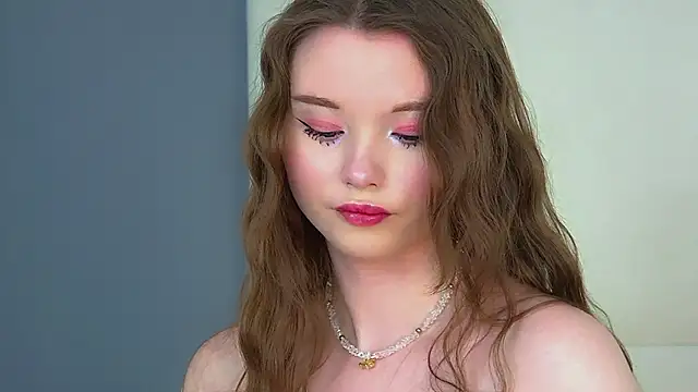 Chat +18 de KeiraAsti ao vivo