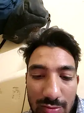 ItsPlayboy031 élő XXX-chatje