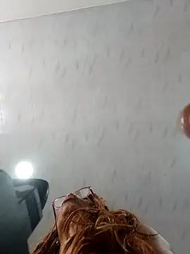 BustyMilf_ ওয়েবক্যাম শো