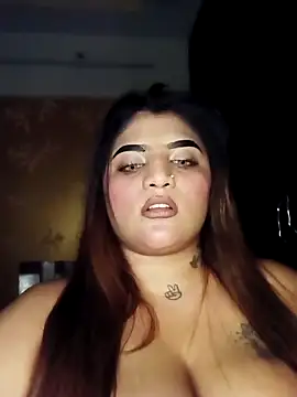 Sanaya_Gil Chat XXX in diretta