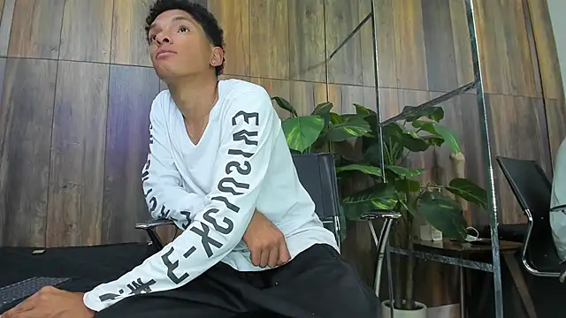 AndySinss' Live XXX Chat