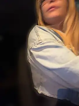 Chat XXX ao vivo de AnastasiaAniess