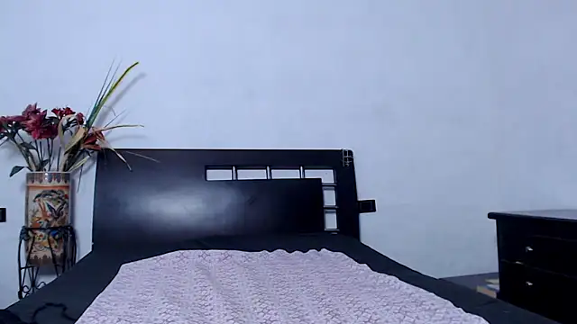 XXX chat uživo modela AikoTailor