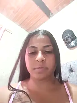 Giselabrunette25 Chat XXX in diretta