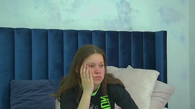 Chat +18 de SaraFranklins ao vivo